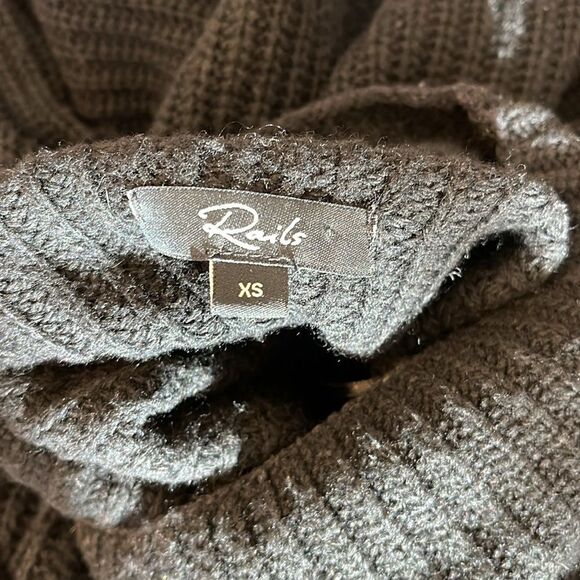 Rails Black Long Sleeve sweater “Claudia” with small slits on side - Picture 4 of 6